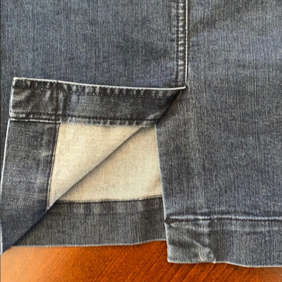 Loft jean skirt🌸 - Picture 6 of 8